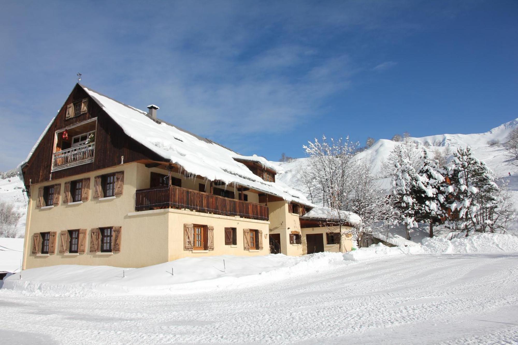Guest House Chalet Saint Roch Albiez Montrond Bagian luar foto