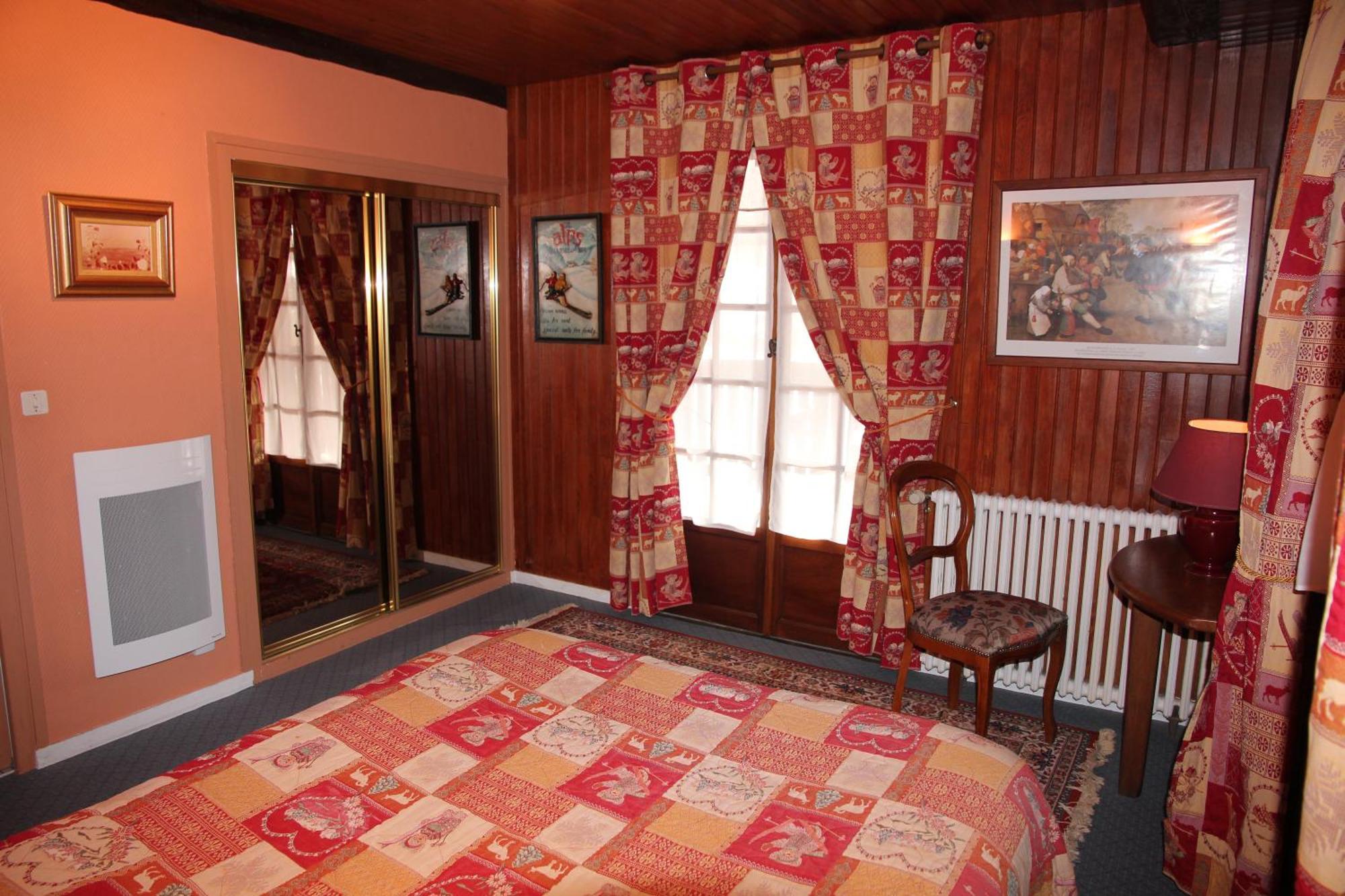 Guest House Chalet Saint Roch Albiez Montrond Bagian luar foto